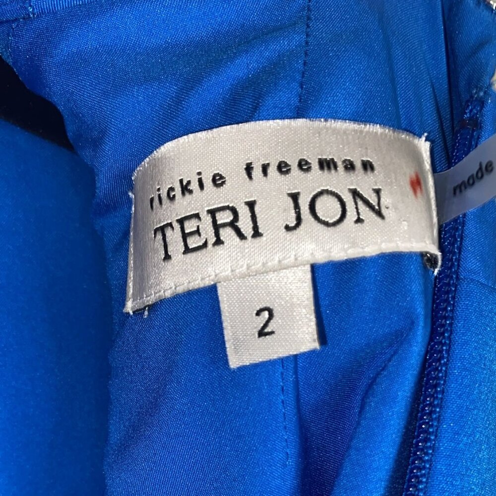 Teri Jon by Rickie Freeman blue collared cape dress - Picture 7 of 16